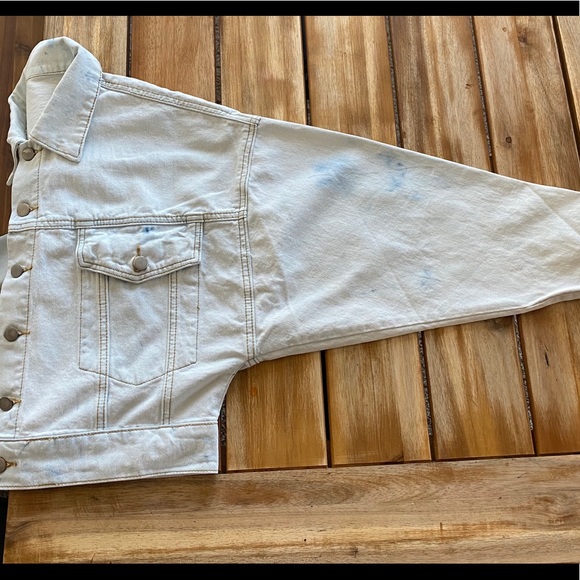 Vintage puff sleeve bleach wash jean denim jacket - Picture 3 of 5